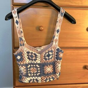 American Eagle crochet tank top